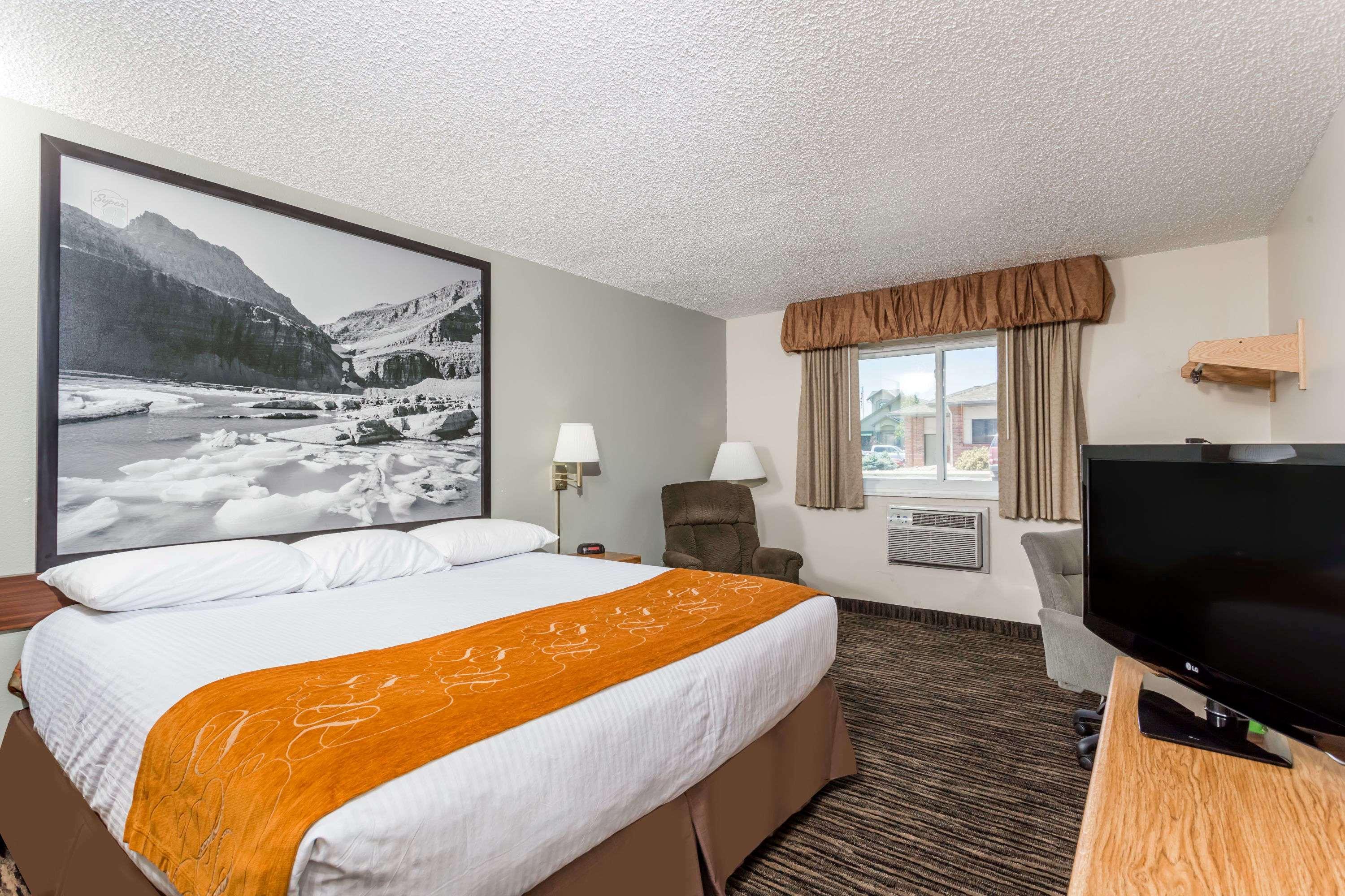 Super 8 By Wyndham Lewistown Hotel Buitenkant foto